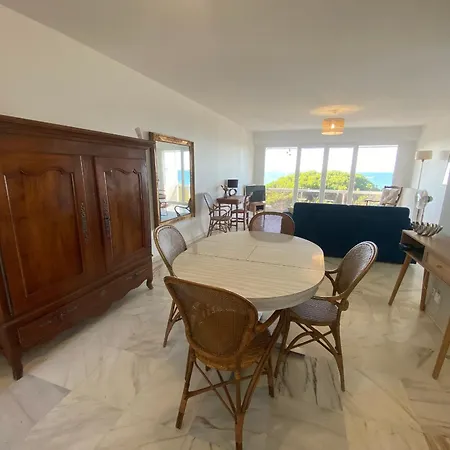 T3 Centre Avec Vue Mer, Wifi, Parking Securise Appartement *