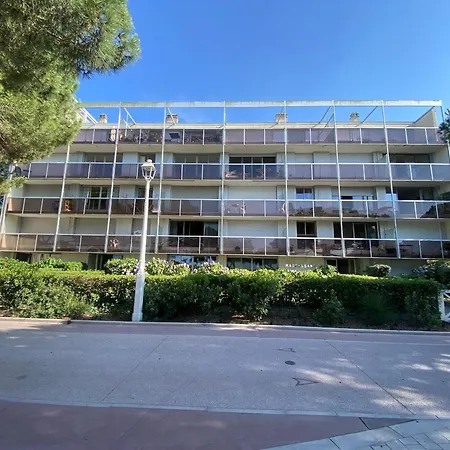 Appartement T3 Centre Avec Vue Mer, Wifi, Parking Securise *